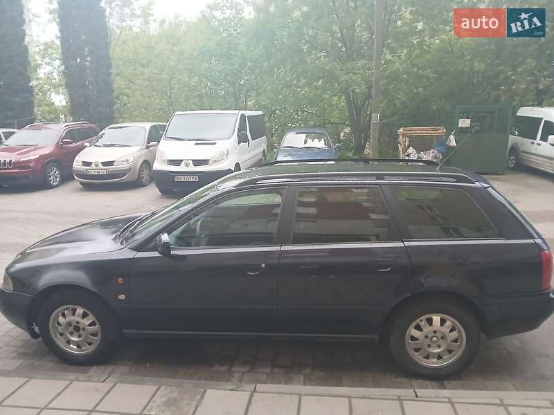 Универсал Audi A4 1996 в Львове