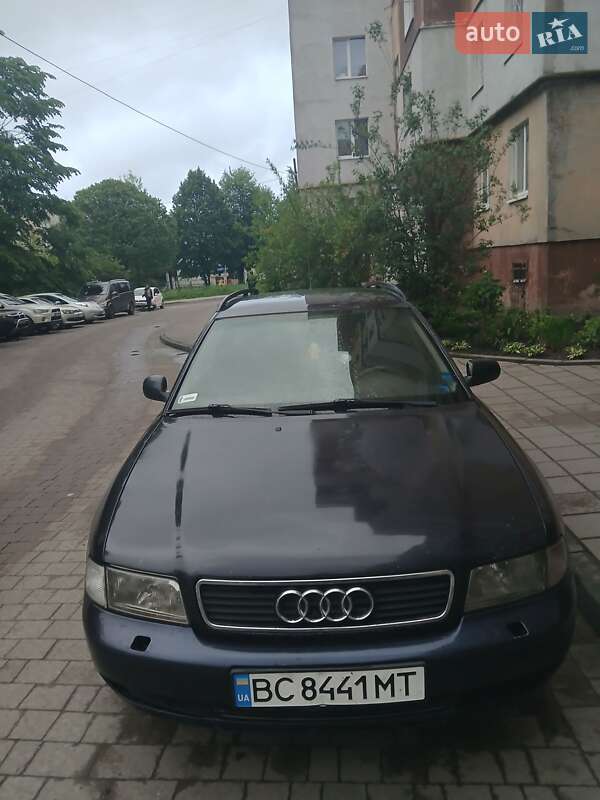 Универсал Audi A4 1996 в Львове