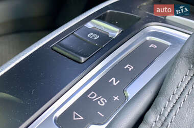 Седан Audi A4 2013 в 