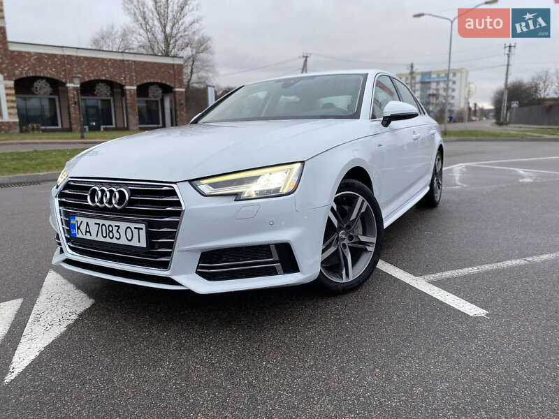 Седан Audi A4 2016 в Киеве
