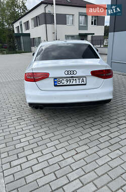 Седан Audi A4 2014 в 