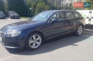 Универсал Audi A4 2017 в Киеве