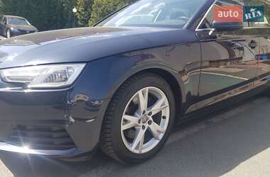 Универсал Audi A4 2017 в 
