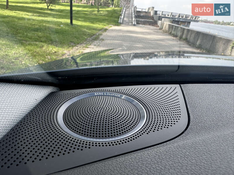 Седан Audi A4 2014 в Киеве
