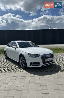Седан Audi A4 2016 в Хмельницькому
