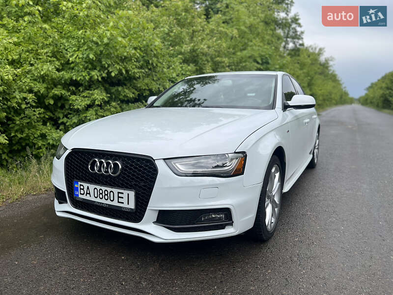 Седан Audi A4 2013 в Голованевске