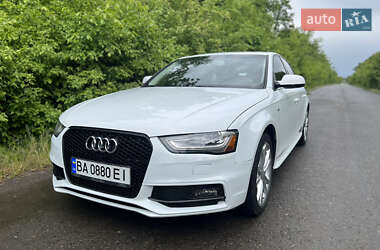 Седан Audi A4 2013 в 