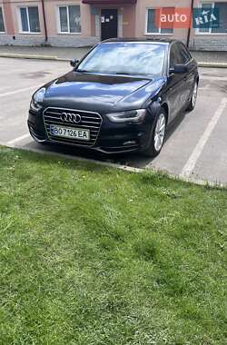 Седан Audi A4 2014 в 