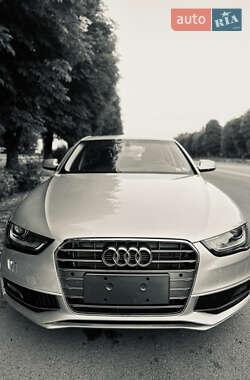 Седан Audi A4 2014 в 