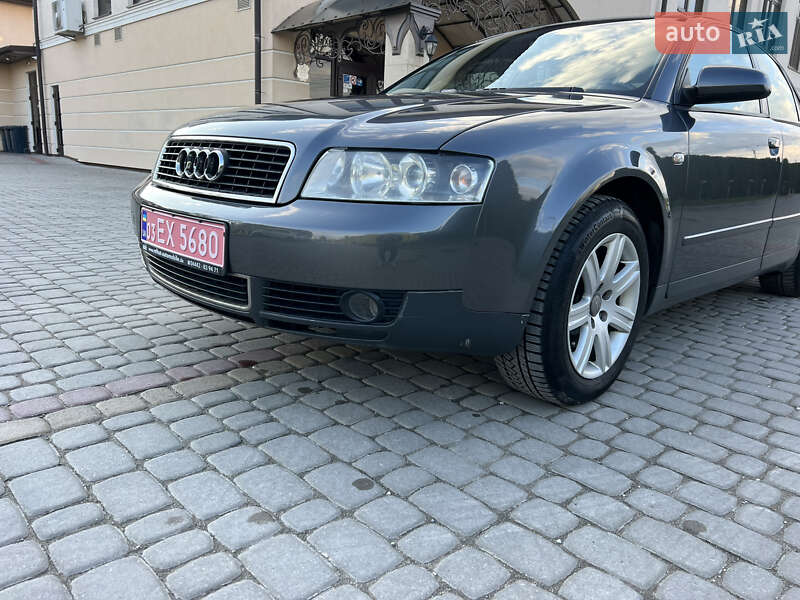 Седан Audi A4 2001 в Дунаевцах