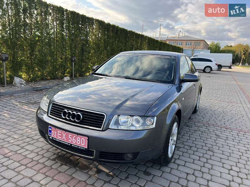Седан Audi A4 2001 в Дунаевцах