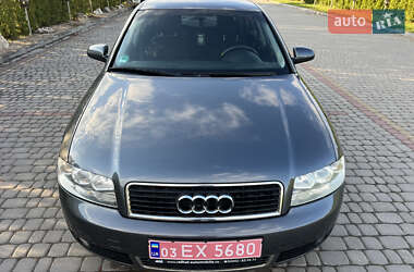 Седан Audi A4 2001 в 