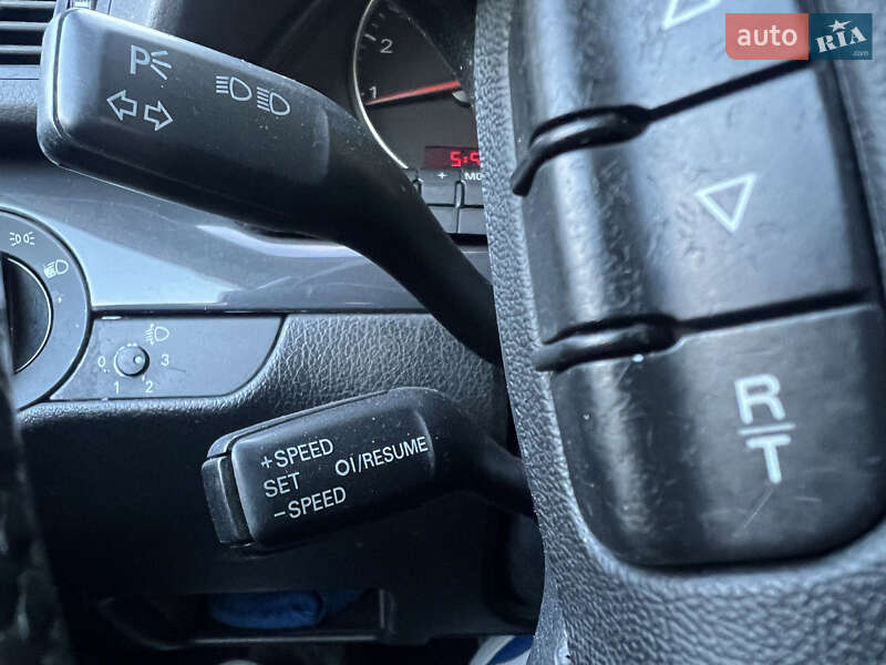 Седан Audi A4 2001 в Дунаевцах