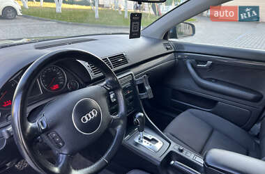 Седан Audi A4 2001 в 