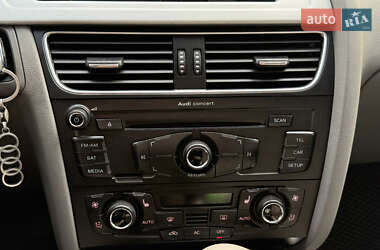 Седан Audi A4 2010 в 