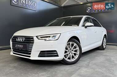Седан Audi A4 2017 в 