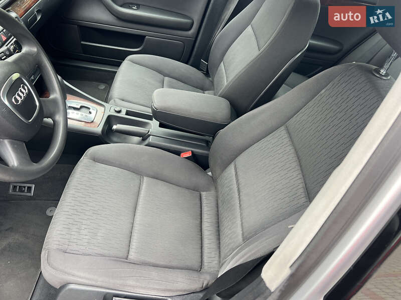 Седан Audi A4 2005 в Дунаевцах