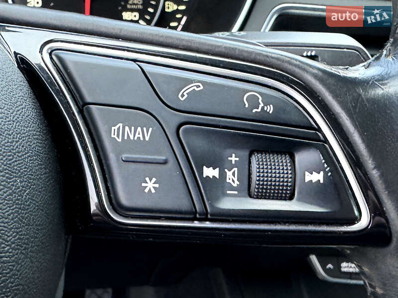 Седан Audi A4 2016 в Самборе