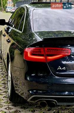 Седан Audi A4 2015 в 
