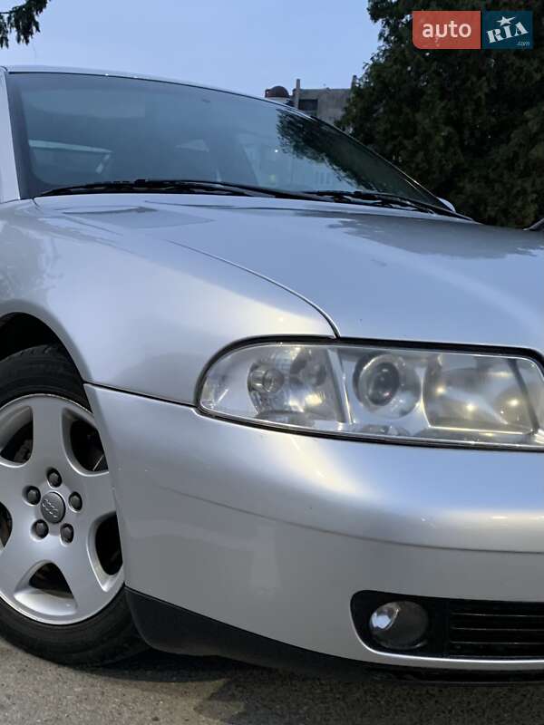 Audi A4 2000