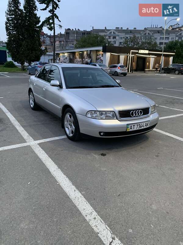 Седан Audi A4 2000 в Ивано-Франковске