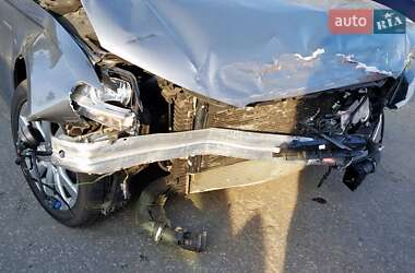 Седан Audi A4 2012 в 