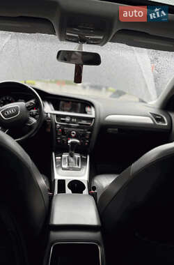 Седан Audi A4 2013 в 