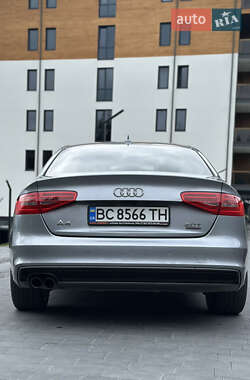 Седан Audi A4 2015 в 
