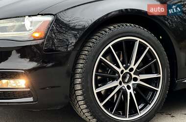 Седан Audi A4 2015 в 