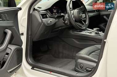 Седан Audi A4 2018 в 
