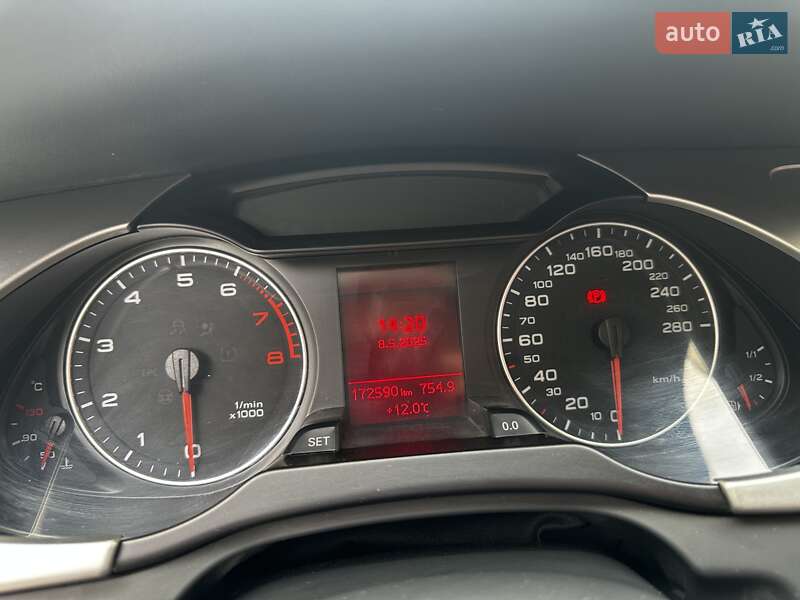 Седан Audi A4 2009 в Виннице