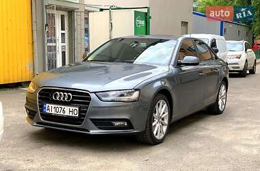 Седан Audi A4 2012 в Киеве
