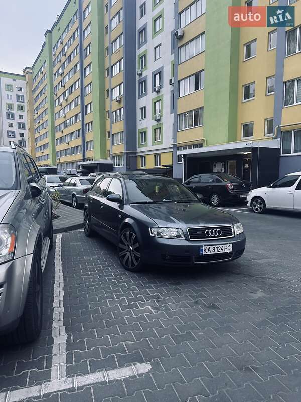 Универсал Audi A4 2003 в Киеве