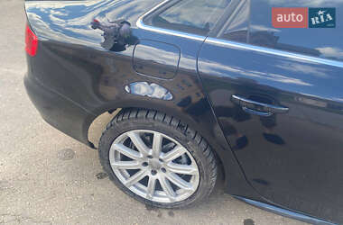 Седан Audi A4 2012 в 