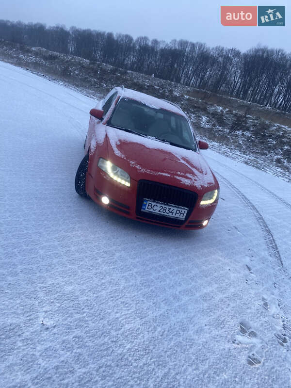 Универсал Audi A4 2005 в Городке