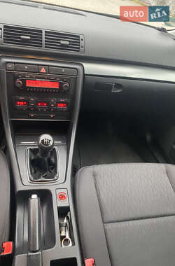 Седан Audi A4 2005 в 
