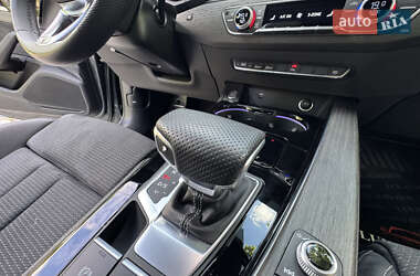 Седан Audi A4 2023 в 