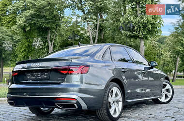 Седан Audi A4 2023 в 