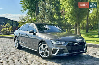 Седан Audi A4 2023 в 