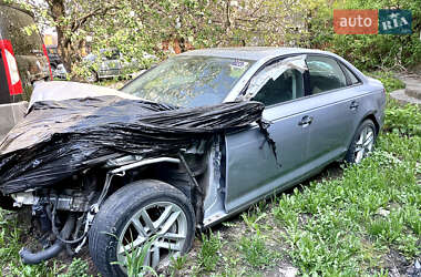 Седан Audi A4 2017 в 