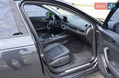 Седан Audi A4 2018 в 