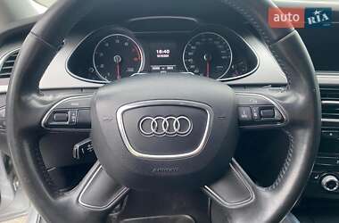 Седан Audi A4 2012 в 