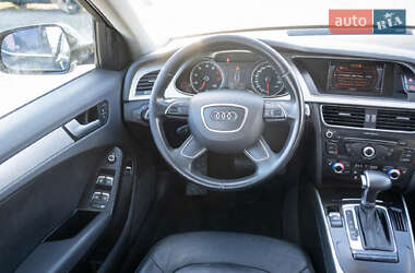 Седан Audi A4 2015 в 