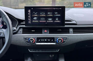 Седан Audi A4 2020 в 