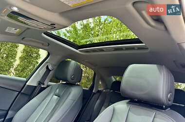 Седан Audi A4 2020 в 