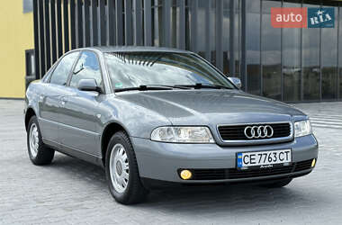 Седан Audi A4 2000 в 