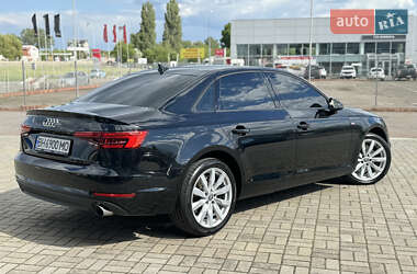 Седан Audi A4 2016 в 