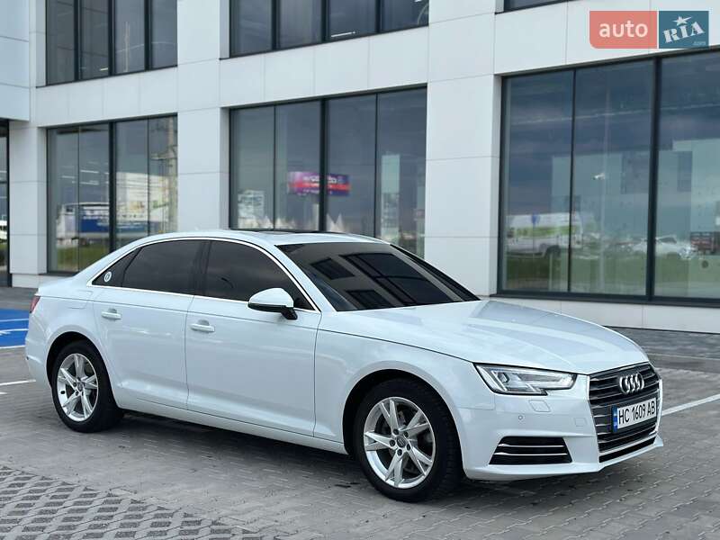Седан Audi A4 2018 в 