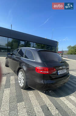 Универсал Audi A4 2012 в 