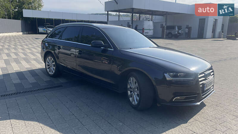 Audi A4 2012